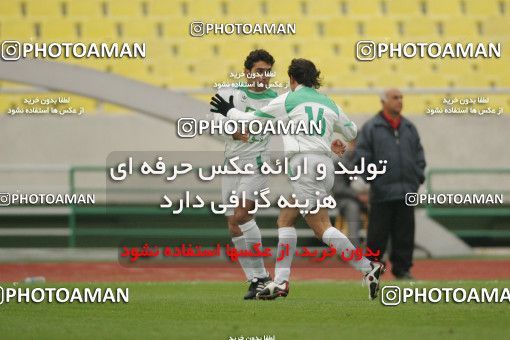 1575265, Tehran, Iran, Iran Pro League، Persian Gulf Cup، 2005-06 season، Second Leg، Week 18، Persepolis ۱ v 2 Pas on 2006/01/10 at Azadi Stadium