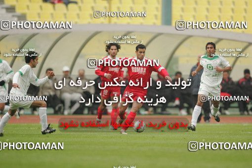 1575294, Tehran, Iran, Iran Pro League، Persian Gulf Cup، 2005-06 season، Second Leg، Week 18، Persepolis ۱ v 2 Pas on 2006/01/10 at Azadi Stadium