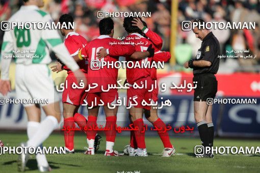 1574982, Tehran, , Iran Pro League، Persian Gulf Cup، 2005-06 season، Second Leg، Week 19، Persepolis 2 v ۱ Shamoushak Noshahr on 2006/01/20 at Azadi Stadium