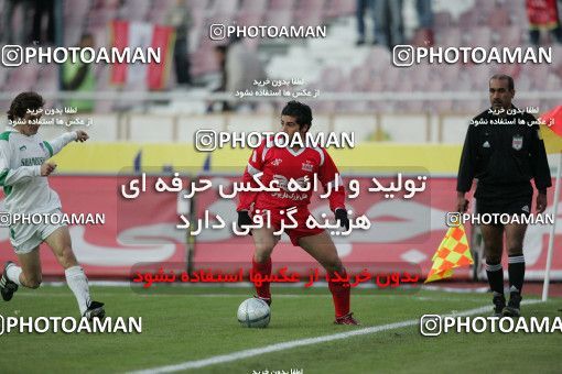 1574902, Tehran, , لیگ برتر فوتبال ایران، Persian Gulf Cup، Week 19، Second Leg، Persepolis 2 v 1 Shamoushak Noshahr on 2006/01/20 at Azadi Stadium