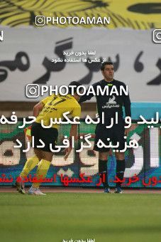 1584655, Isfahan, Iran, لیگ برتر فوتبال ایران، Persian Gulf Cup، Week 15، First Leg، Sepahan 2 v 0 Esteghlal on 2021/02/13 at Naghsh-e Jahan Stadium