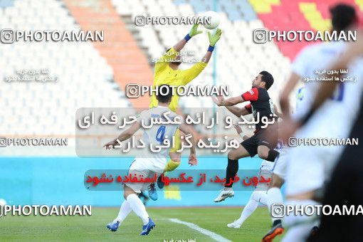 1584986, Tehran, Iran, Iran Pro League، Persian Gulf Cup، 2020-21 season، First Leg، Week 15، Persepolis ۱ v ۰ Paykan on 2021/02/14 at Azadi Stadium