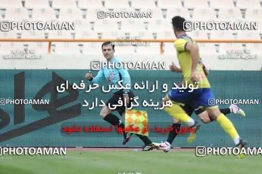 1619187, Tehran, Iran, Iran Pro League، Persian Gulf Cup، 2020-21 season، Second Leg، Week 18، Persepolis 2 v ۱ Naft M Soleyman on 2021/03/18 at Azadi Stadium