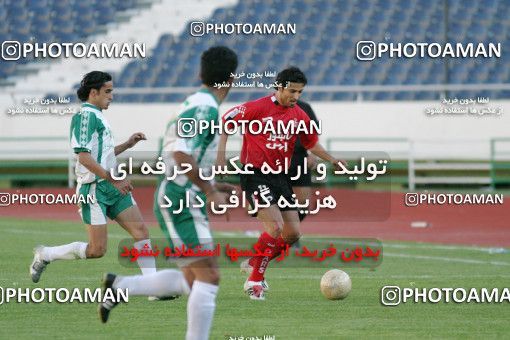 1627713, Tehran, Iran, Iranian Hazfi Cup, 1.16 round, Khorramshahr Cup, Persepolis 2 v ۰ Payam Khorasan on 2004/04/18 at Azadi Stadium