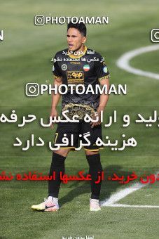 1644807, Tehran, , لیگ برتر فوتبال ایران، Persian Gulf Cup، Week 19، Second Leg، Saipa 0 v 1 Sepahan on 2021/04/05 at Azadi Stadium