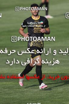 1644828, Tehran, , لیگ برتر فوتبال ایران، Persian Gulf Cup، Week 19، Second Leg، Saipa 0 v 1 Sepahan on 2021/04/05 at Azadi Stadium