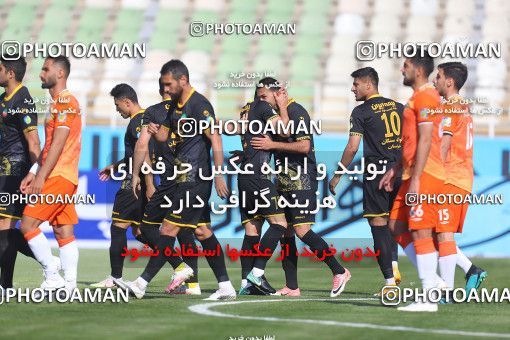 1710179, Tehran, , Iran Pro League، Persian Gulf Cup، 2020-21 season، Second Leg، Week 19، Saipa ۰ v ۱ Sepahan on 2021/04/05 at Azadi Stadium