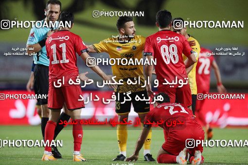 1649033, Isfahan, Iran, Iran Pro League، Persian Gulf Cup، 2020-21 season، Second Leg، Week 22، Sepahan ۱ v ۱ Persepolis on 2021/05/09 at Naghsh-e Jahan Stadium