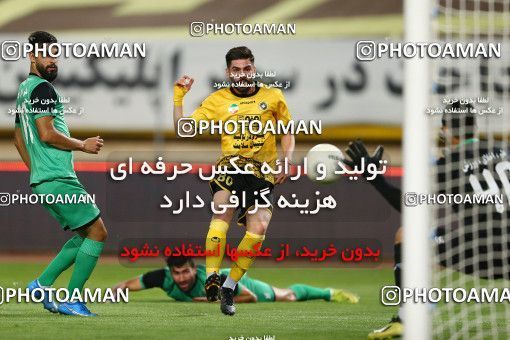 1677690, Isfahan, Iran, Iran Pro League، Persian Gulf Cup، 2020-21 season، Second Leg، Week 25، Sepahan ۱ v ۰ Mashin Sazi Tabriz on 2021/07/01 at Naghsh-e Jahan Stadium