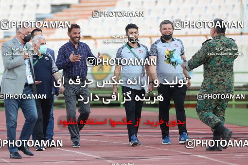 1680621, Tehran, Iran, Iran Pro League، Persian Gulf Cup، 2020-21 season، Second Leg، Week 26، Esteghlal 2 v ۱ Tractor S.C. on 2021/07/06 at Azadi Stadium