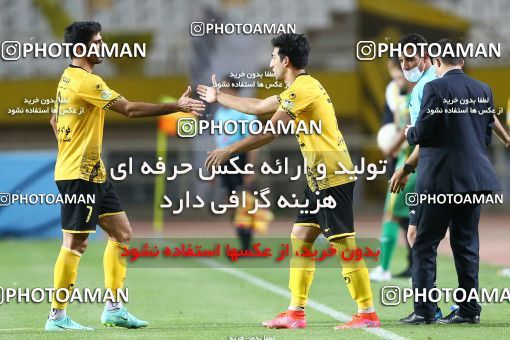 1682565, Isfahan, Iran, Iran Pro League، Persian Gulf Cup، 2020-21 season، Second Leg، Week 27، Sepahan 4 v ۱ Sanat Naft Abadan on 2021/07/10 at Naghsh-e Jahan Stadium