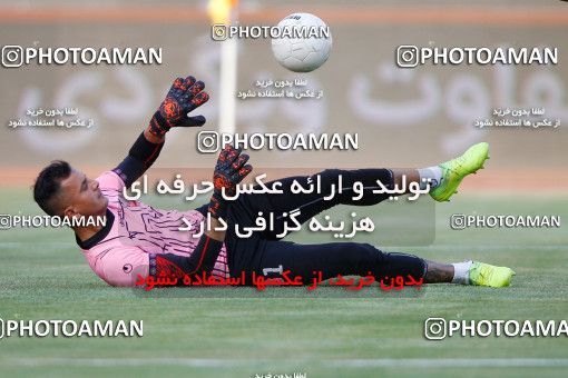 1687262, Tehran, Iran, 2020–21 Iranian Hazfi Cup, Eighth final, Khorramshahr Cup, Persepolis (3) 0 v 0 (4) Esteghlal on 2021/07/15 at Azadi Stadium