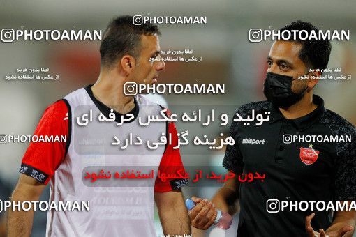 1687334, Tehran, Iran, Iranian Hazfi Cup, 1.8 round, Khorramshahr Cup, Persepolis ۰ (3) v (4) ۰ Esteghlal on 2021/07/15 at Azadi Stadium