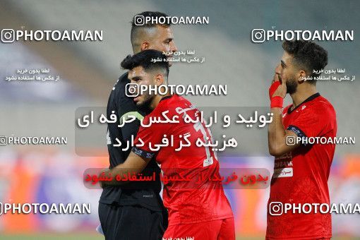 1687381, Tehran, Iran, 2020–21 Iranian Hazfi Cup, Eighth final, Khorramshahr Cup, Persepolis (3) 0 v 0 (4) Esteghlal on 2021/07/15 at Azadi Stadium