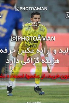 1684221, Tehran, Iran, 2020–21 Iranian Hazfi Cup, Eighth final, Khorramshahr Cup, Persepolis (3) 0 v 0 (4) Esteghlal on 2021/07/15 at Azadi Stadium