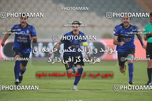 1684346, Tehran, Iran, 2020–21 Iranian Hazfi Cup, Eighth final, Khorramshahr Cup, Persepolis (3) 0 v 0 (4) Esteghlal on 2021/07/15 at Azadi Stadium