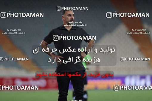 1686784, Tehran, , Iran Pro League، Persian Gulf Cup، 2020-21 season، Second Leg، Week 28، Esteghlal ۱ v ۰ Naft M Soleyman on 2021/07/20 at Azadi Stadium