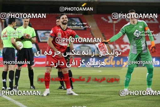 1690183, Tehran, Iran, Iran Pro League، Persian Gulf Cup، 2020-21 season، Second Leg، Week 29، Persepolis 3 v ۱ Tractor S.C. on 2021/07/25 at Azadi Stadium