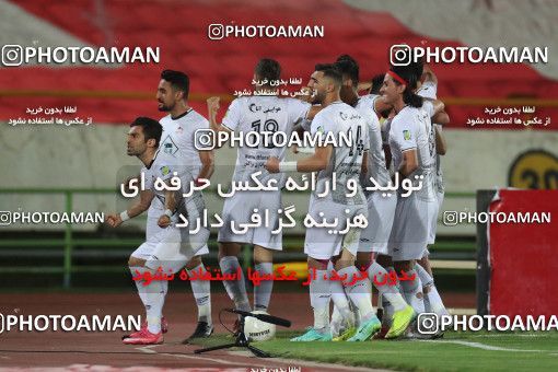 1690383, Tehran, Iran, Iran Pro League، Persian Gulf Cup، 2020-21 season، Second Leg، Week 29، Persepolis 3 v ۱ Tractor S.C. on 2021/07/25 at Azadi Stadium