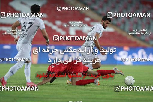 1690115, Tehran, Iran, Iran Pro League، Persian Gulf Cup، 2020-21 season، Second Leg، Week 29، Persepolis 3 v ۱ Tractor S.C. on 2021/07/25 at Azadi Stadium