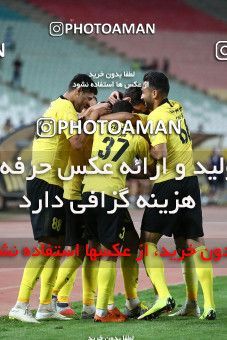 1696180, Isfahan, , Iran Football Pro League، Persian Gulf Cup، 2018-19 Season، First Leg، Week 6، Sepahan 2 v ۰ Zob Ahan Esfahan on 2019/10/04 at Naghsh-e Jahan Stadium