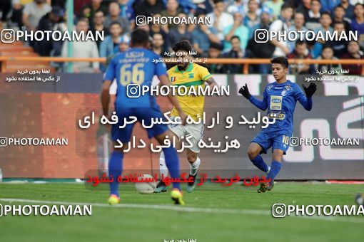 1699639, Tehran, , Iran Football Pro League، Persian Gulf Cup، 2018-19 Season، First Leg، Week 10، Esteghlal 5 v ۰ Sanat Naft Abadan on 2019/11/05 at Azadi Stadium