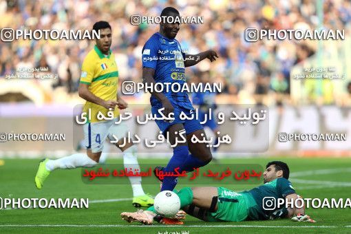 1699327, Tehran, , Iran Football Pro League، Persian Gulf Cup، 2018-19 Season، First Leg، Week 10، Esteghlal 5 v ۰ Sanat Naft Abadan on 2019/11/05 at Azadi Stadium