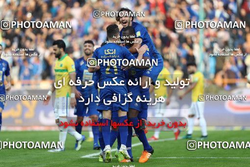 1699451, Tehran, , Iran Football Pro League، Persian Gulf Cup، 2018-19 Season، First Leg، Week 10، Esteghlal 5 v ۰ Sanat Naft Abadan on 2019/11/05 at Azadi Stadium