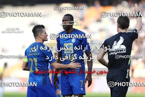 1699398, Tehran, , Iran Football Pro League، Persian Gulf Cup، 2018-19 Season، First Leg، Week 10، Esteghlal 5 v ۰ Sanat Naft Abadan on 2019/11/05 at Azadi Stadium