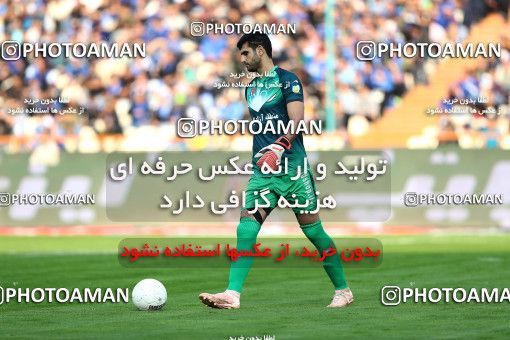 1699411, Tehran, , Iran Football Pro League، Persian Gulf Cup، 2018-19 Season، First Leg، Week 10، Esteghlal 5 v ۰ Sanat Naft Abadan on 2019/11/05 at Azadi Stadium