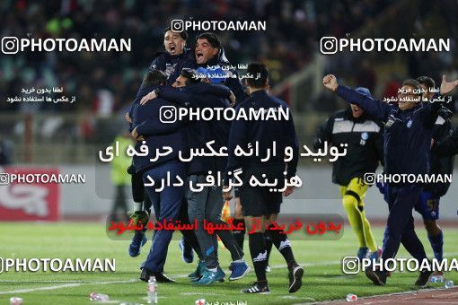 1699928, Tabriz, , Iran Football Pro League، Persian Gulf Cup، 2018-19 Season، First Leg، Week 9، Tractor S.C. 2 v 4 Esteghlal on 2019/11/01 at Yadegar-e Emam Stadium