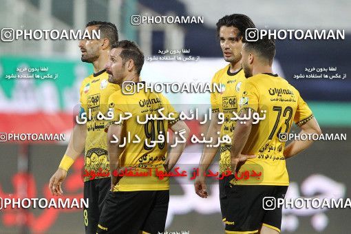 1702029, Tehran, , Iran Pro League، Persian Gulf Cup، 2020-21 season، Second Leg، Week 30، Esteghlal ۱ v 2 Sepahan on 2021/07/30 at Azadi Stadium