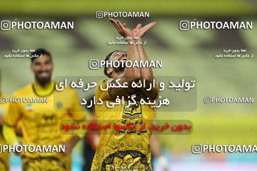 1720912, Isfahan, Iran, لیگ برتر فوتبال ایران، Persian Gulf Cup، Week 1، First Leg، Sepahan 2 v 0 Mes Rafsanjan on 2021/10/19 at Naghsh-e Jahan Stadium