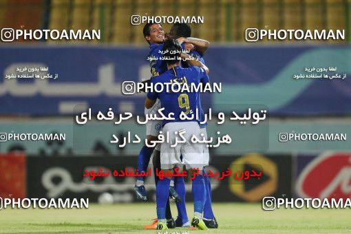 1722443, Abadan, , Iran Football Pro League، Persian Gulf Cup، 2018-19 Season، Second Leg، Week 25، Sanat Naft Abadan ۰ v 2 Esteghlal on 2020/07/17 at Takhti Stadium Abadan