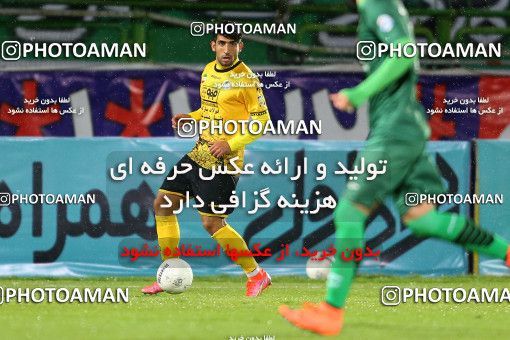 1756833, Isfahan,Fooladshahr, Iran, Iran Pro League، Persian Gulf Cup، 2021-2022 season، First Leg، Week 4، Zob Ahan Esfahan ۱ v ۰ Sepahan on 2021/11/05 at Foolad Shahr Stadium