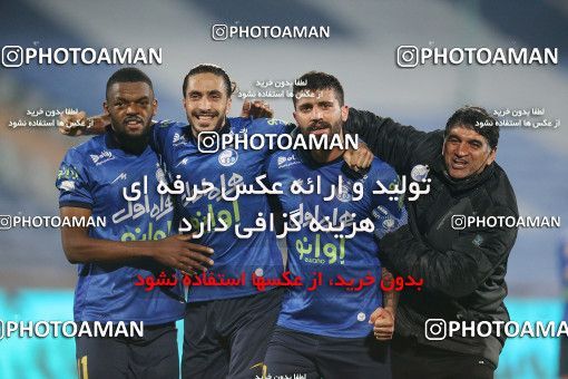 1764330, Tehran, Iran, لیگ برتر فوتبال ایران، Persian Gulf Cup، Week 10، First Leg، Esteghlal 1 v 0 Sepahan on 2021/12/14 at Azadi Stadium