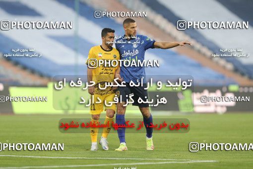 1764292, Tehran, Iran, Iran Pro League، Persian Gulf Cup، 2021-2022 season، First Leg، Week 10، Esteghlal ۱ v ۰ Sepahan on 2021/12/14 at Azadi Stadium