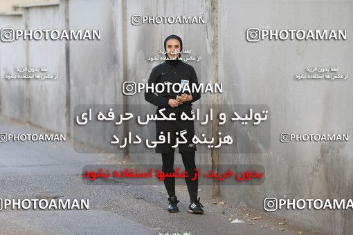 1768018, تهران، ایران، 1400/04/20، عکس های پرتره گلاره ناظمی، داور فوتسال