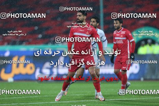 1774076, Tehran, Iran, Iranian Hazfi Cup, 1.16 round, Khorramshahr Cup, Persepolis 4 v ۰ ویستا توربین تهران on 2021/12/20 at Azadi Stadium