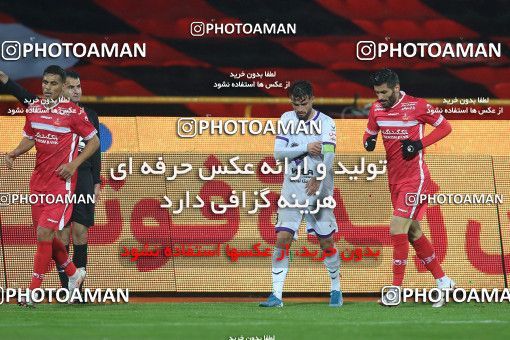 1774332, Tehran, Iran, Iranian Hazfi Cup, 1.16 round, Khorramshahr Cup, Persepolis 4 v ۰ ویستا توربین تهران on 2021/12/20 at Azadi Stadium