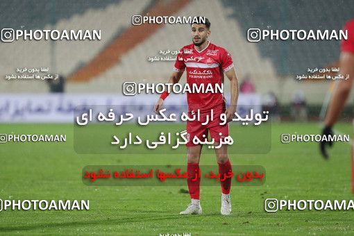 1773651, Tehran, Iran, Iranian Hazfi Cup, 1.16 round, Khorramshahr Cup, Persepolis 4 v ۰ ویستا توربین تهران on 2021/12/20 at Azadi Stadium