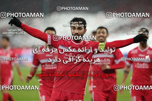 1773697, Tehran, Iran, Iranian Hazfi Cup, 1.16 round, Khorramshahr Cup, Persepolis 4 v ۰ ویستا توربین تهران on 2021/12/20 at Azadi Stadium