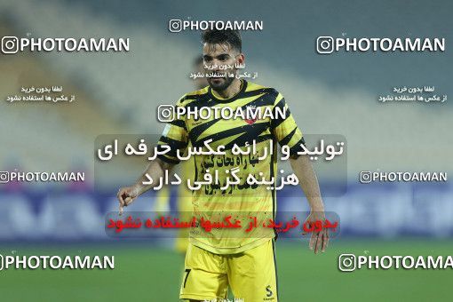 1776290, Tehran, Iran, 2021–22 Iranian Hazfi Cup, 1/16 stage, Khorramshahr Cup, Esteghlal (4) 1 v 1 (2) Navad Urmia on 2021/12/19 at Azadi Stadium