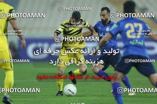 1776361, Tehran, Iran, Iranian Hazfi Cup, 1.16 round, Khorramshahr Cup, Esteghlal ۱ (4) v (2) ۱ Navad Urmia on 2021/12/19 at Azadi Stadium