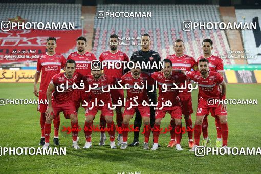 1838365, Tehran, Iran, لیگ برتر فوتبال ایران، Persian Gulf Cup، Week 11، First Leg، Persepolis 2 v 0 Zob Ahan Esfahan on 2021/12/24 at Azadi Stadium