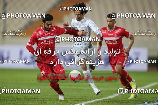 1838546, Tehran, Iran, Iran Pro League، Persian Gulf Cup، 2021-2022 season، First Leg، Week 11، Persepolis 2 v ۰ Zob Ahan Esfahan on 2021/12/24 at Azadi Stadium