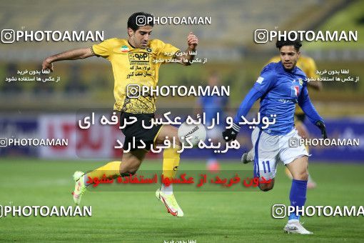 1786528, Isfahan, Iran, Iran Pro League، Persian Gulf Cup، 2021-2022 season، First Leg، Week 9، Sepahan ۱ v ۰ Sanat Naft Abadan on 2021/12/09 at Naghsh-e Jahan Stadium