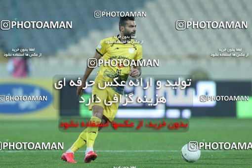 1795564, Tehran, Iran, لیگ برتر فوتبال ایران، Persian Gulf Cup، Week 15، First Leg، Persepolis 1 v 0 Fajr-e Sepasi Shiraz on 2022/01/13 at Azadi Stadium