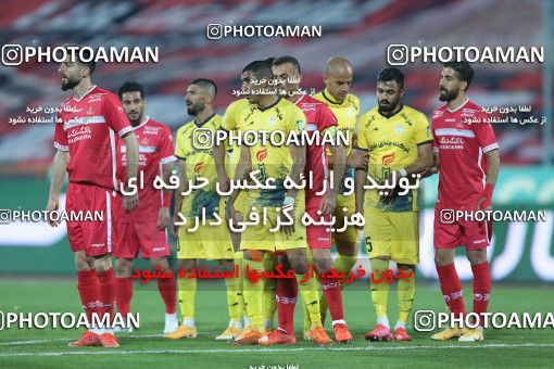 1795471, Tehran, Iran, Iran Pro League، Persian Gulf Cup، 2021-2022 season، First Leg، Week 15، Persepolis ۱ v ۰ Fajr-e Sepasi Shiraz on 2022/01/13 at Azadi Stadium