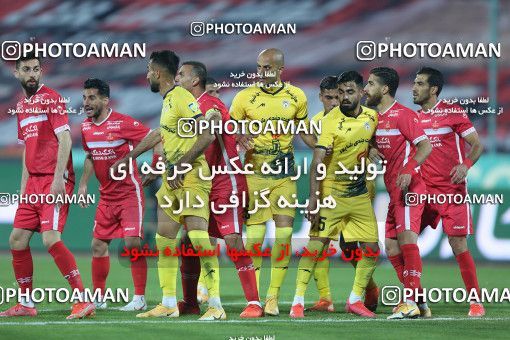 1795477, Tehran, Iran, Iran Pro League، Persian Gulf Cup، 2021-2022 season، First Leg، Week 15، Persepolis ۱ v ۰ Fajr-e Sepasi Shiraz on 2022/01/13 at Azadi Stadium